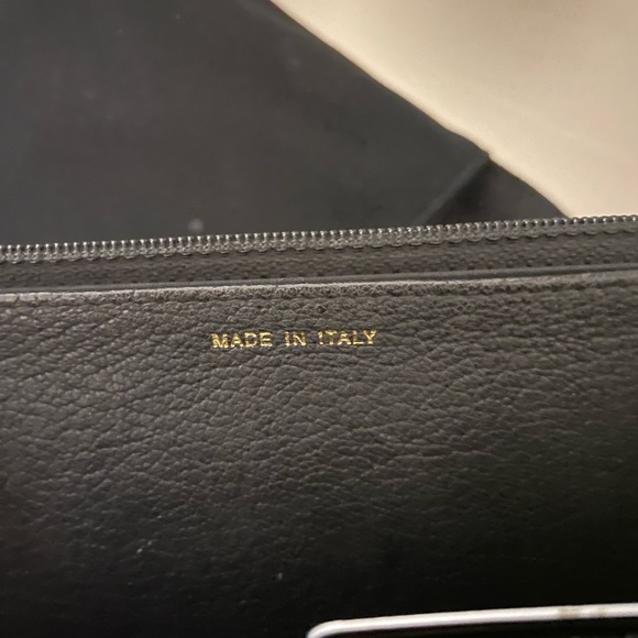 Chanel Wallet on Chain CC Eyelet Quilted Black Patent Leather Cross Body Bag - Picture 11 of 12